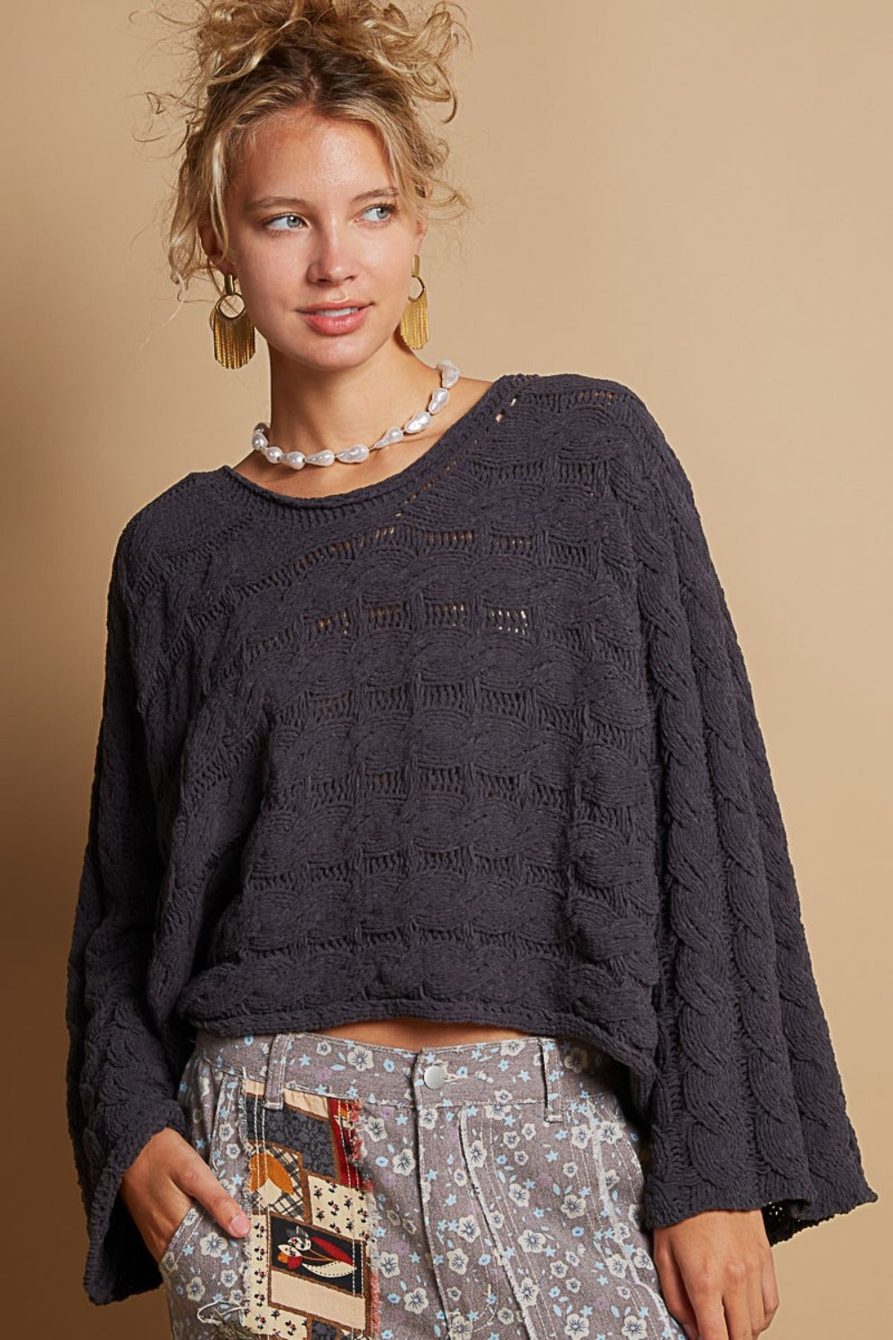 POL Round Neck Cable Knit Cropped Sweater