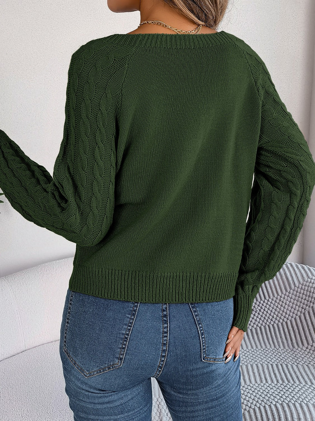 Cable-Knit Round Neck Long Sleeve Sweater